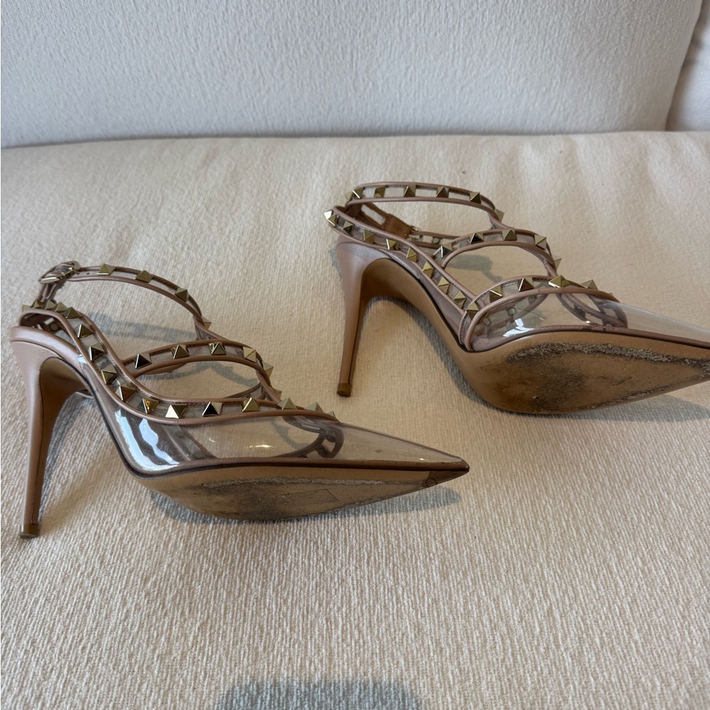 Valentino Gold Rockstud and transparent pumps - Picture 9 of 10